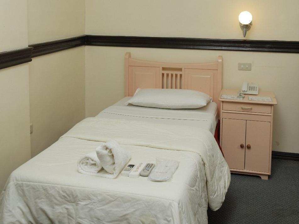 Golden Palace Hotel Tagum Екстер'єр фото