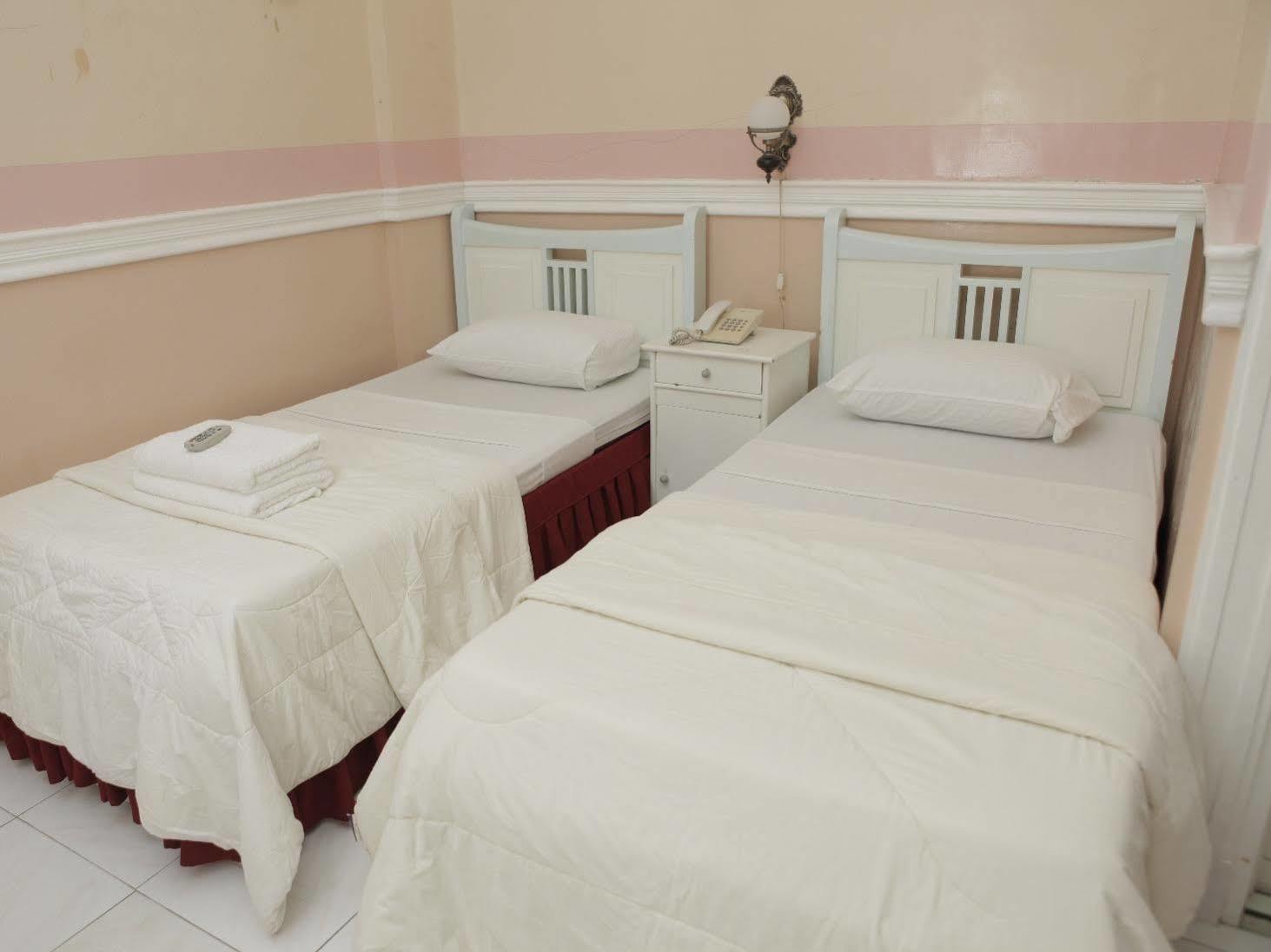 Golden Palace Hotel Tagum Екстер'єр фото